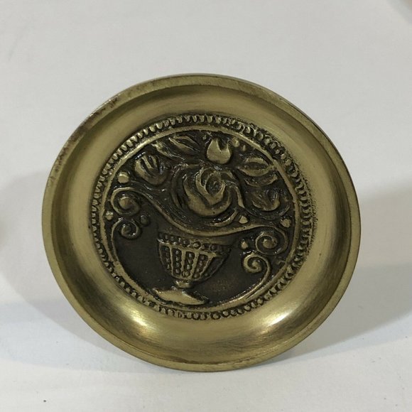 2 - Henlo Decorator Brass Curtain Holdbacks Floral Bouquet - Picture 7 of 11